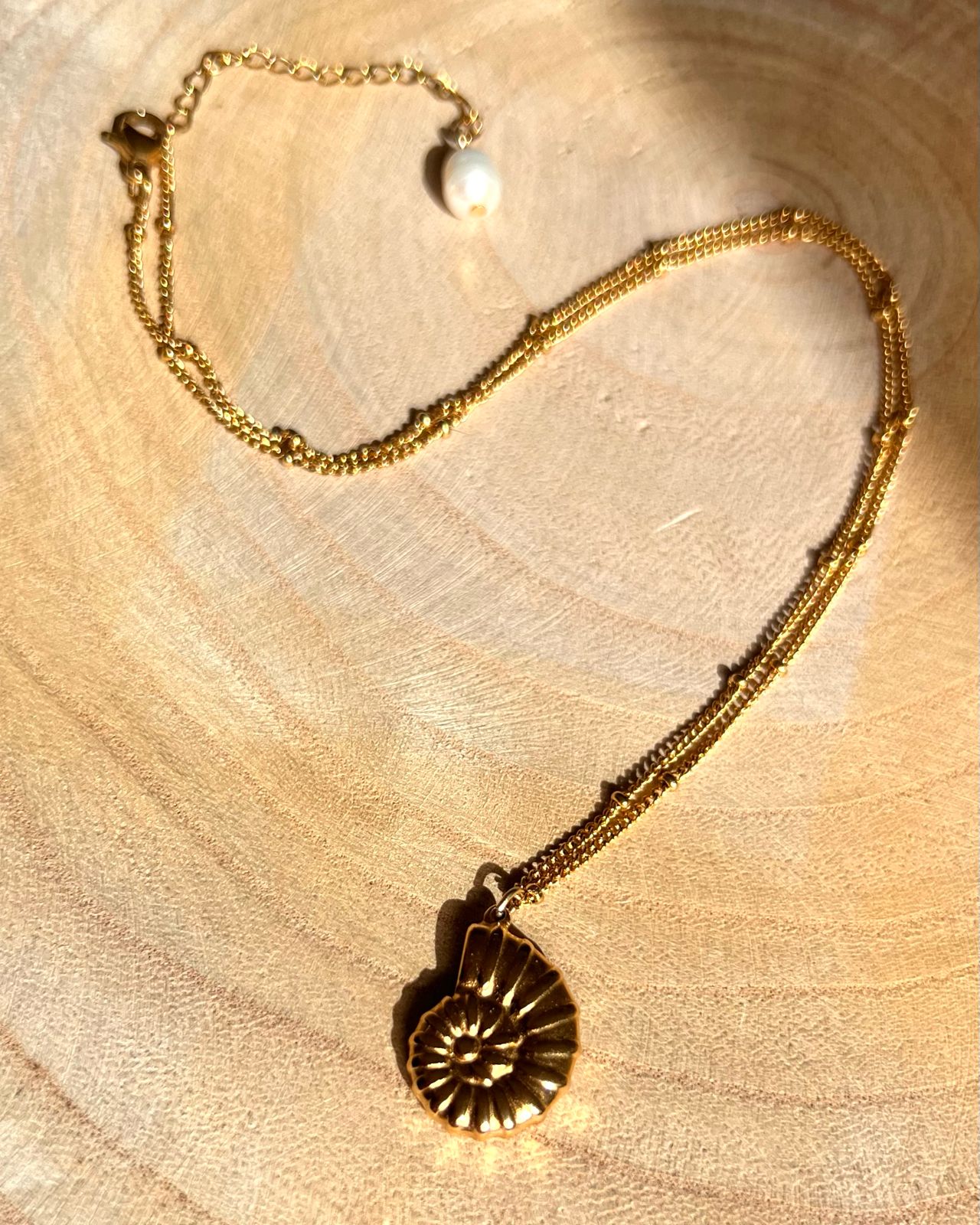 Collier Caracol